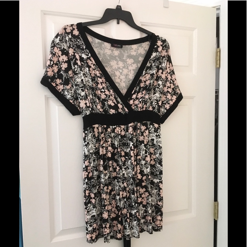 Yours Clothing Tunic Top size 20 1x